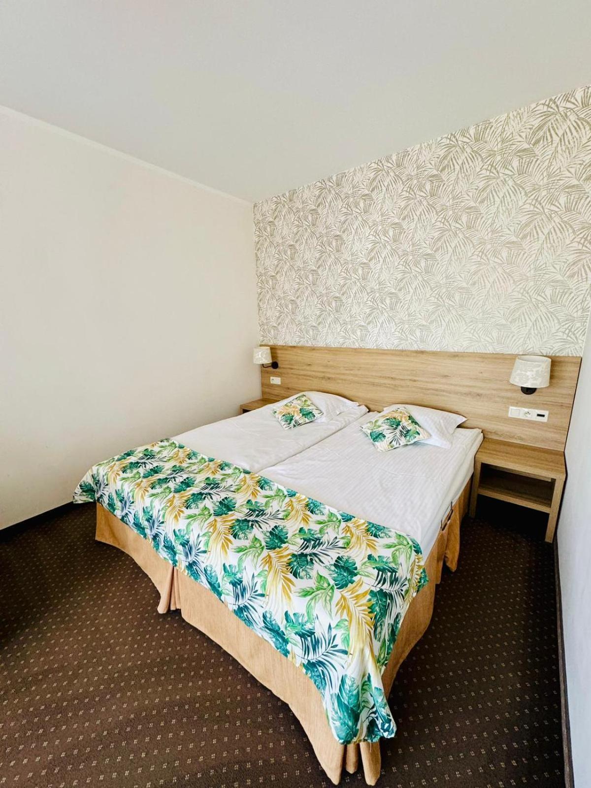 Azyl Bed and Breakfast Ustronie Morskie Eksteriør billede
